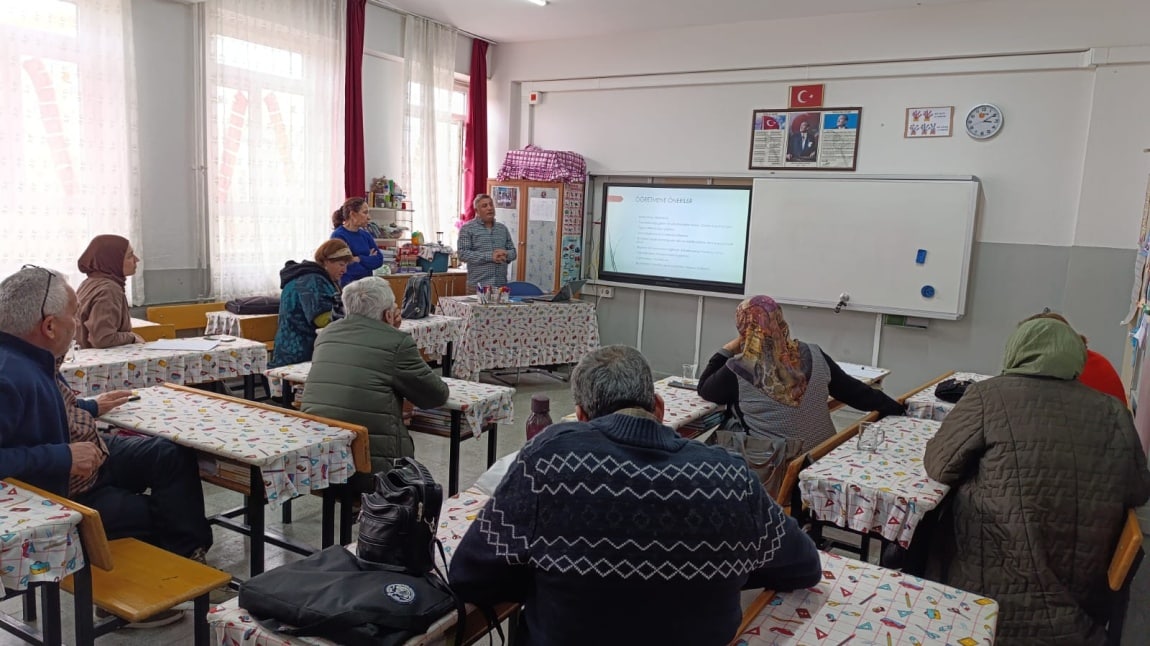 YENİLİKÇİ DERS PLANI HAZIRLAMA EĞİTİMİ